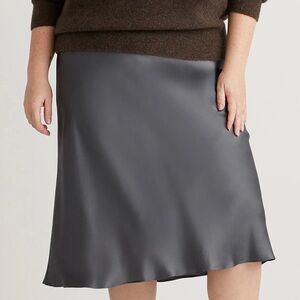 Quince - 100% Washable Silk Skirt